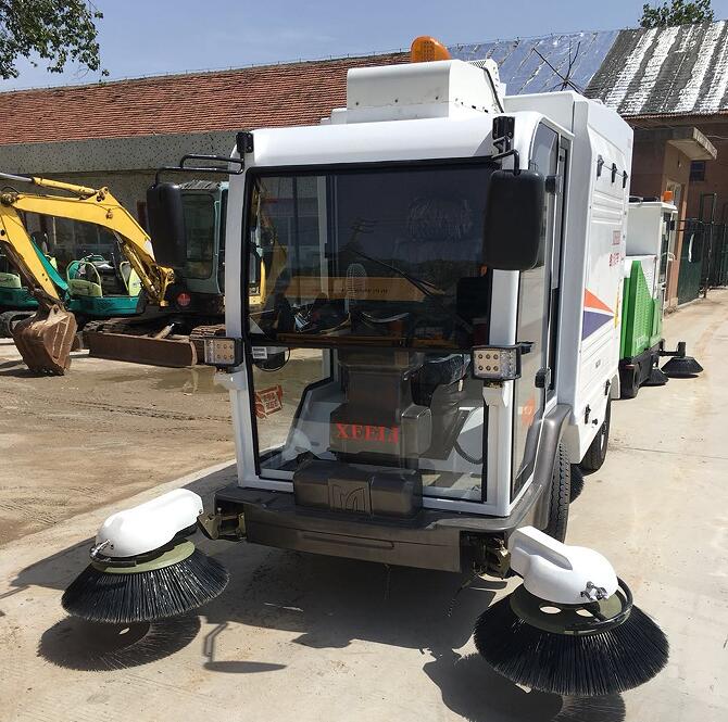 電動(dòng)掃地車